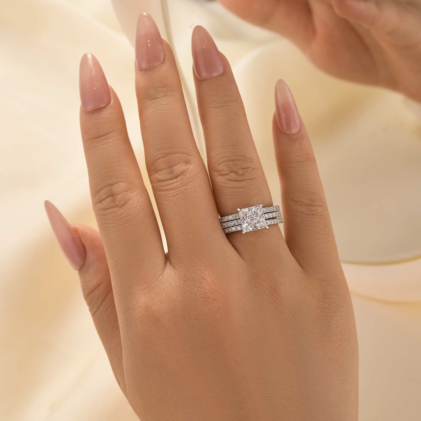 3PC 2.0Ct Princess Cut Wedding Ring For Her With Two Classic Wedding Bands