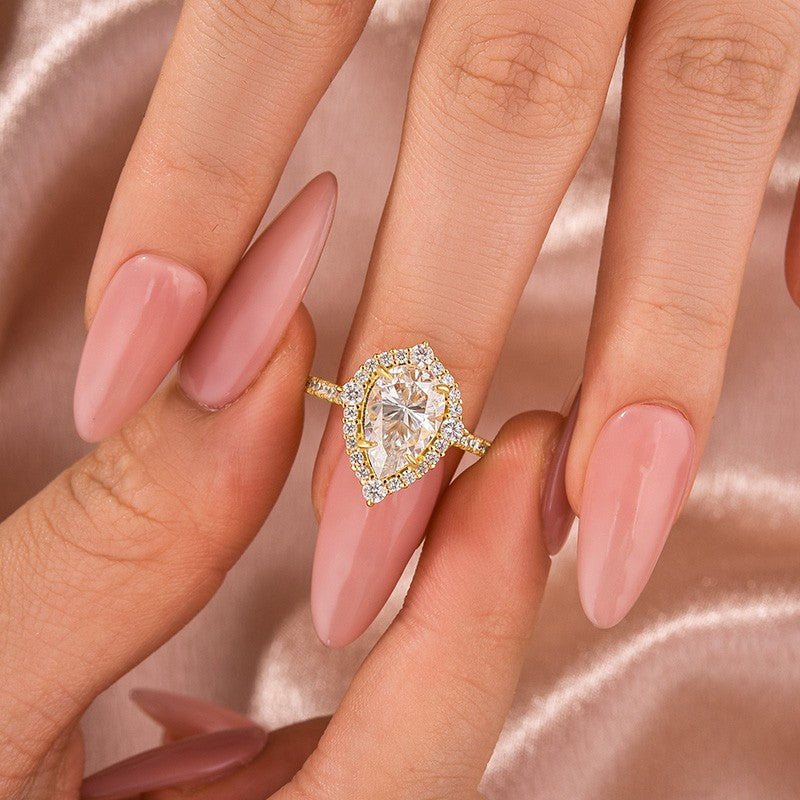 Moissanite 2.5 Ct Halo Pear Cut Yellow Gold Travel Ring