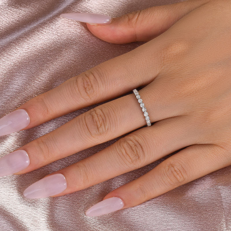 Louily Moissanite 0.5 Ct Round Cut Pave Wedding Band