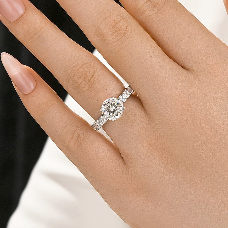 Moissanite 2.0Ct Round Cut Engagement Ring In Sterling Silver